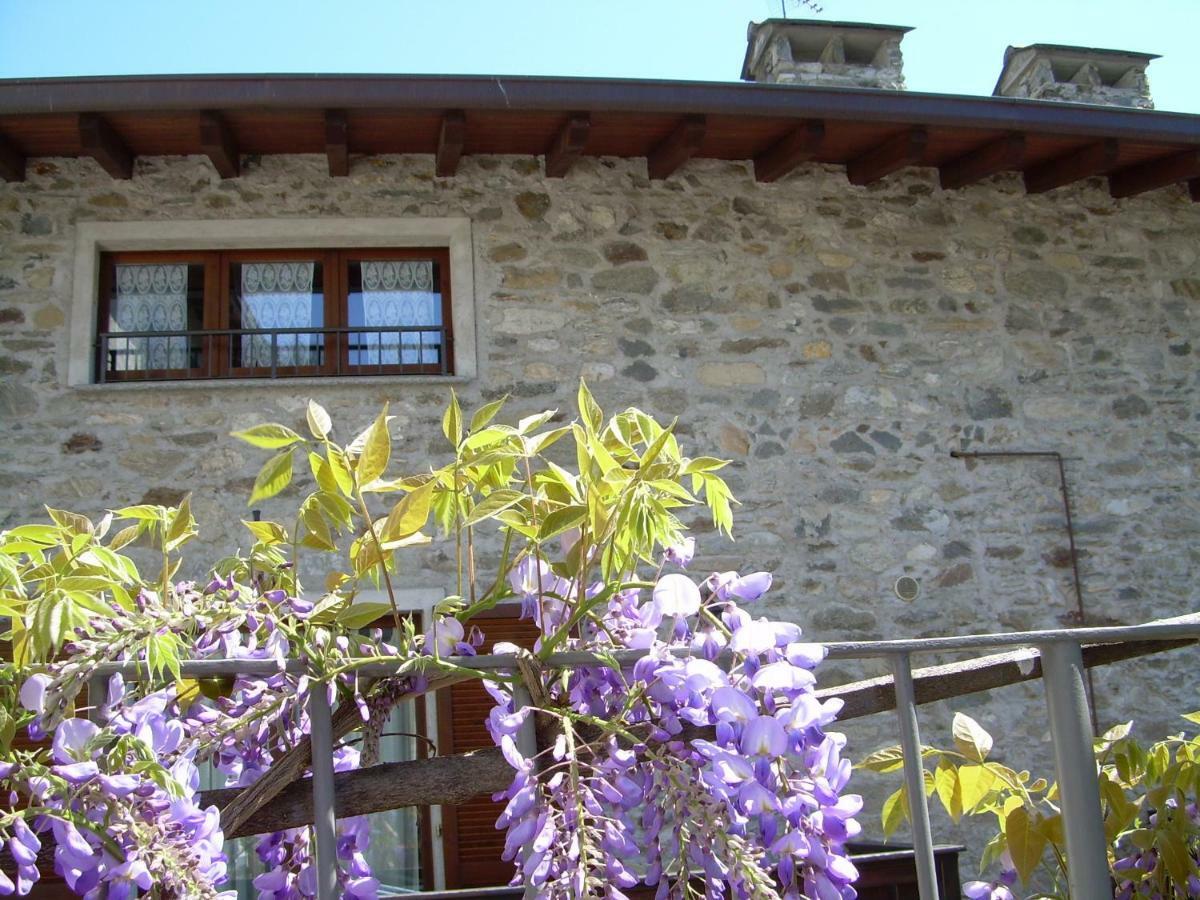 Residenza Antica Corte Villa Picta Buglio in Monte Exterior foto
