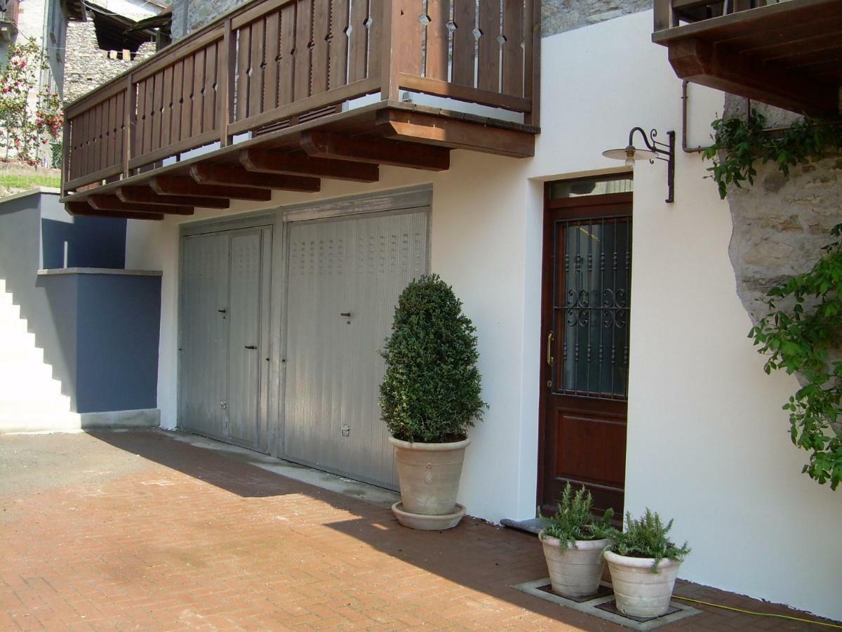 Residenza Antica Corte Villa Picta Buglio in Monte Exterior foto