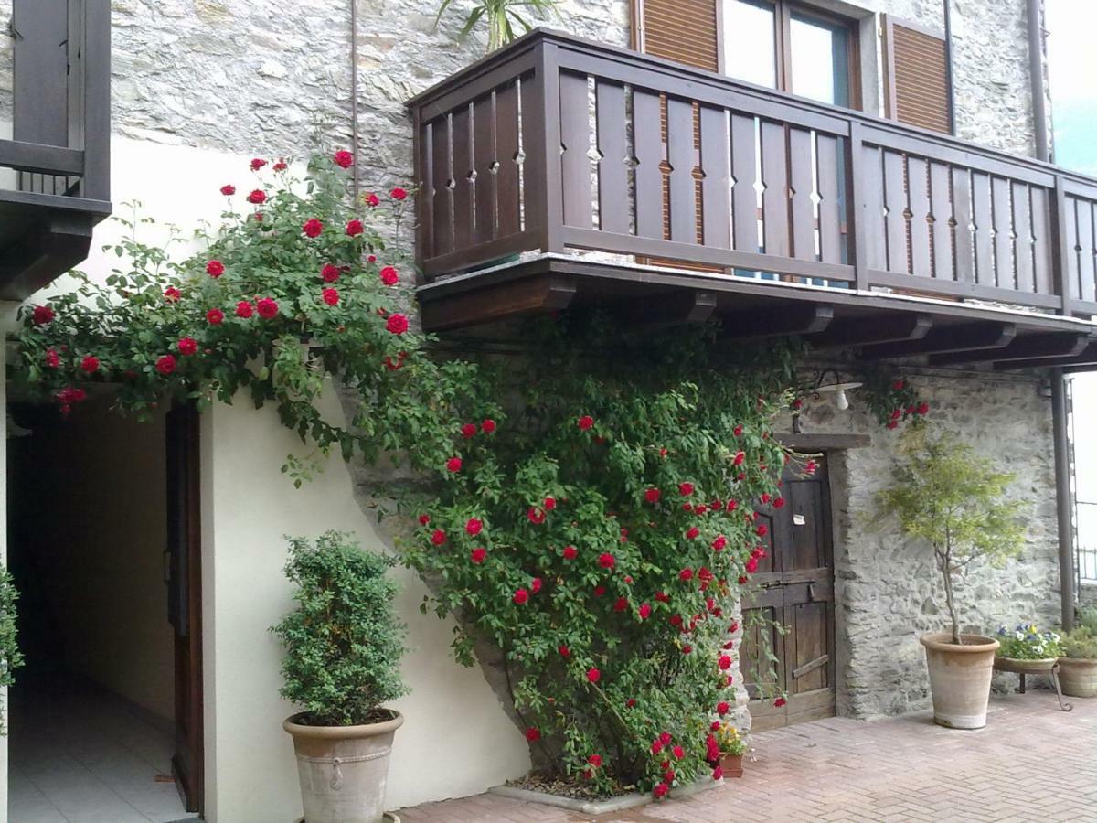 Residenza Antica Corte Villa Picta Buglio in Monte Exterior foto