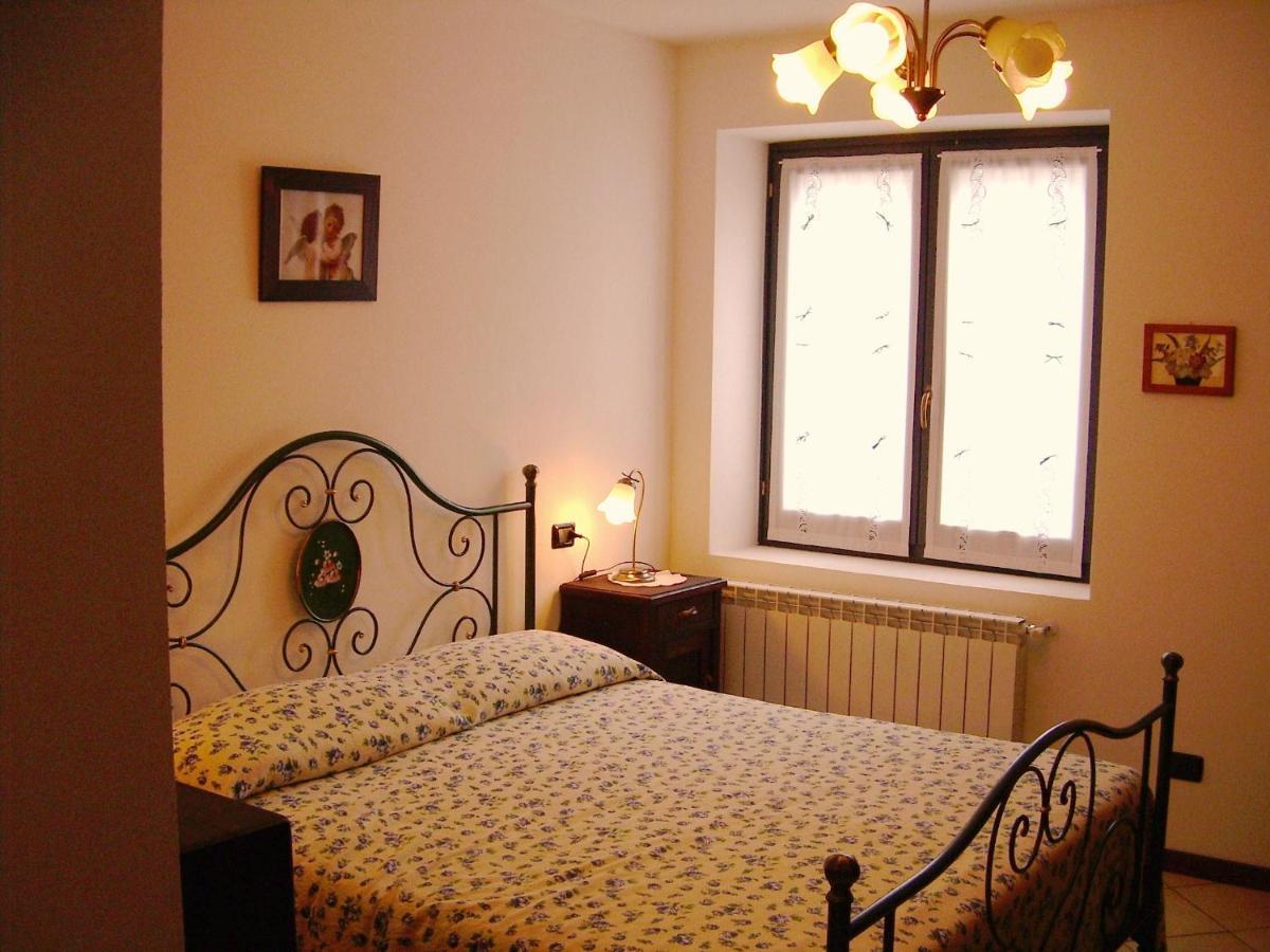 Residenza Antica Corte Villa Picta Buglio in Monte Exterior foto